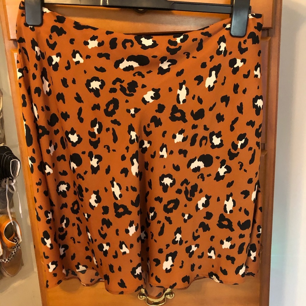 Urban Outfitters skirt | size large